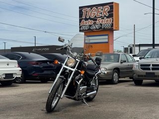 2002 Suzuki VS800