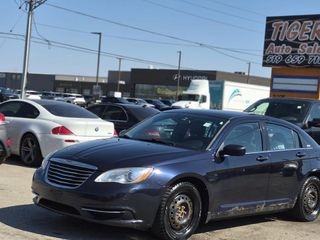 2012 Chrysler 200