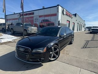 2013 Audi S8