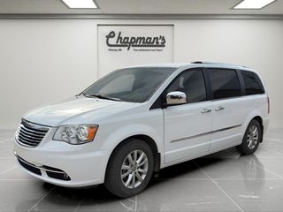 2016 Chrysler Town