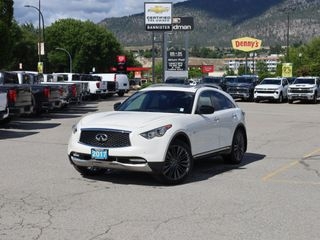 2017 Infiniti QX70