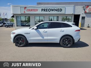 2017 Jaguar F-Pace