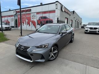 2017 Lexus IS