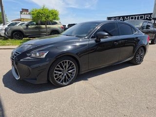 2017 Lexus IS