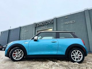 2017 MINI Cooper