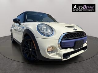 2017 MINI Cooper