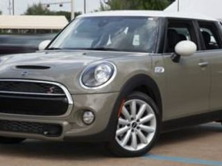 2019 MINI 5-Door