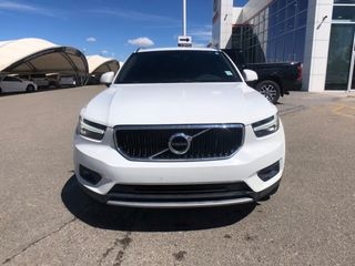 2020 Volvo XC40