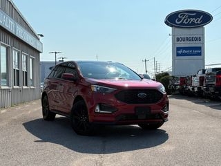 2021 Ford Edge