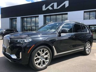 2022 BMW X7