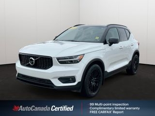 2022 Volvo XC40