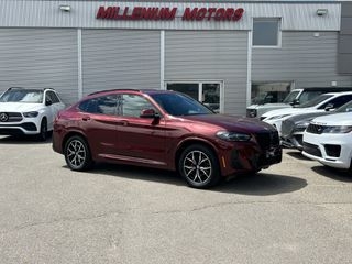 2023 BMW X4