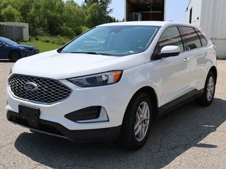 2023 Ford Edge