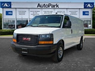 2023 GMC Savana