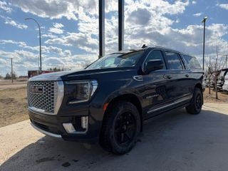 2023 GMC Yukon XL