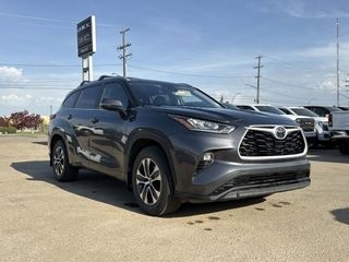 2023 Toyota lander