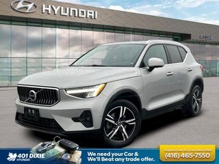 2023 Volvo XC40