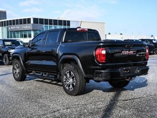 2024 GMC Canyon