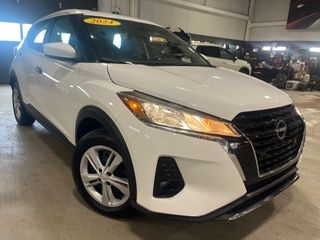 2024 Nissan Kicks