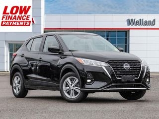 2025 Nissan Kicks