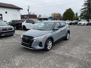 2025 Nissan Kicks