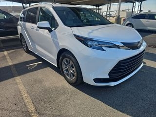 2025 Toyota Sienna