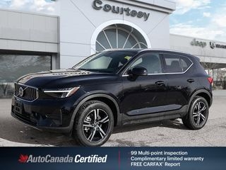 2025 Volvo XC40