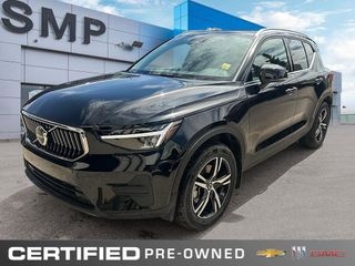 2025 Volvo XC40