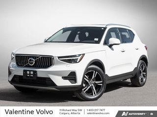 2025 Volvo XC40