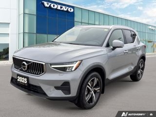 2025 Volvo XC40