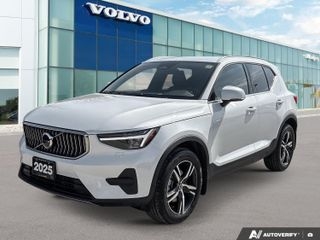 2025 Volvo XC40
