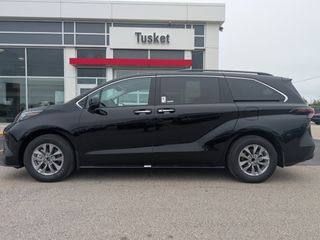 2026 Toyota Sienna Hybrid