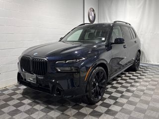 2027 BMW X7